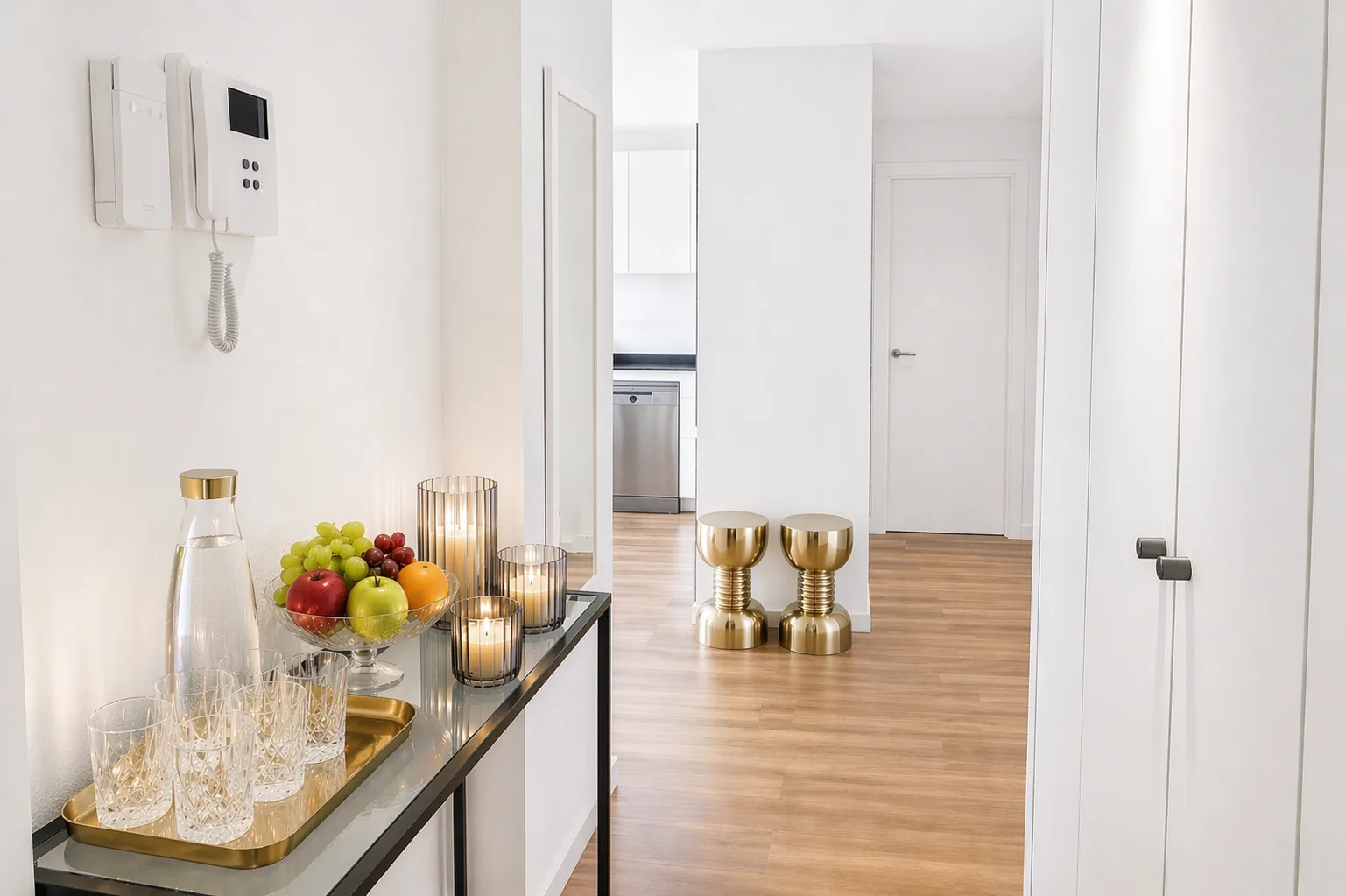 Lichte entree van het vakantieappartement Casa Mel